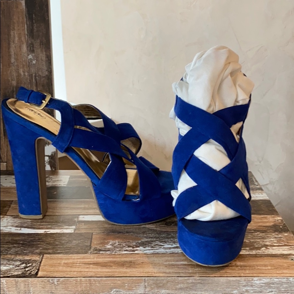 Electric blue sexy heels